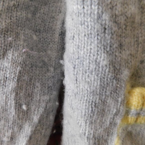 🐻 Vintage Yellow Gray Ruffle Cardigan 🌳🍃 - Picture 5 of 9